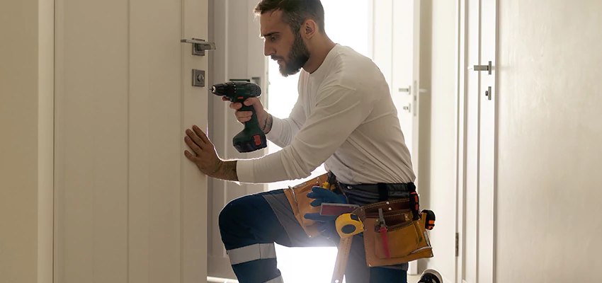 Mailbox Lock Installation Expert in Lennox, California