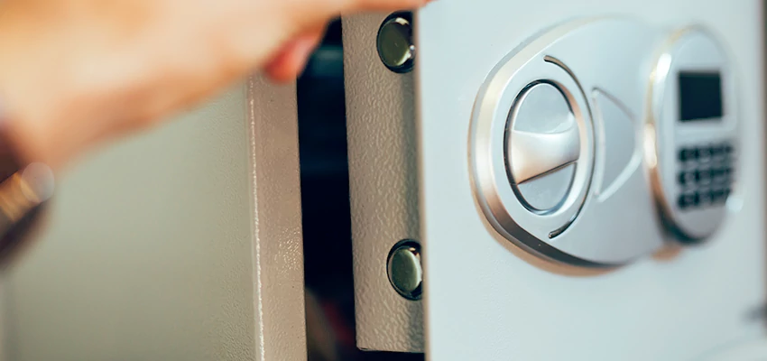 Fingerprint Safe Openers in Lennox, CA