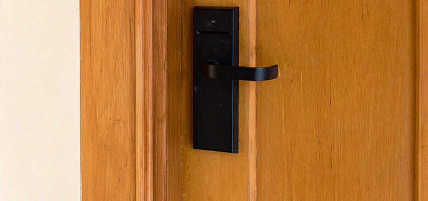 Home Security And Alarm Monitoring in Lennox, California