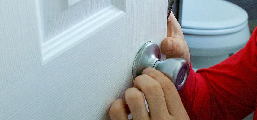 Vintage Door Knob Replacement in Lennox, CA